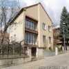 Brno Bohunice - prodej velmi pěkného samostatně stojícího domu se dvěma 4+1 byty a kompletním zázemí